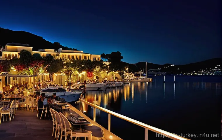튀르키예 지중해 연안 도시 비교 - **Antalya: A Harmonious Blend of Ancient Charm and Modern Vibrance**
    "An aerial wide shot captur...